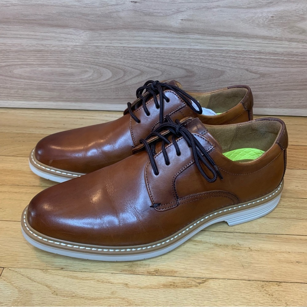 Florsheim Men's Norwalk Plain Toe Oxfords in Brown Cognac - Size 9